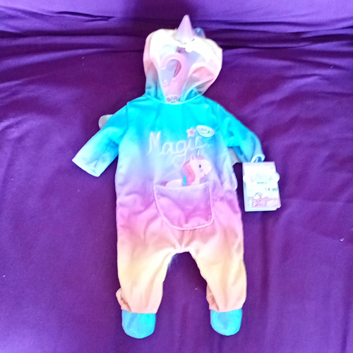 Baby born - baby,